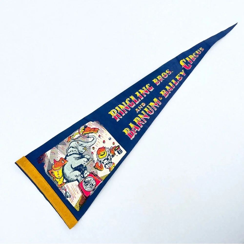 Vintage Ringling Brothers and Barnum & Bailey Circus Felt Souvenir Pennant - Picture 2 of 9